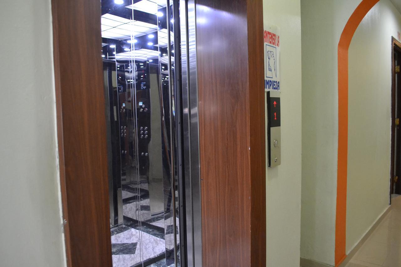 雷纳瑟尔酒店 聖多明哥 外观 照片